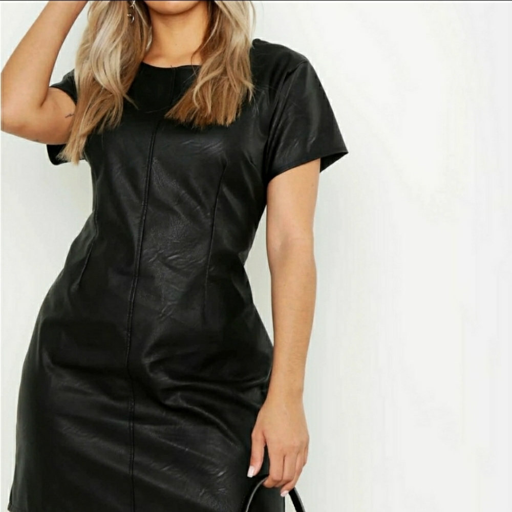 Boohoo plus black faux leather capsleeve shift dress size 22 - Picture 2 of 11
